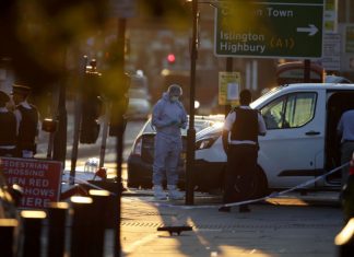 Londres : Une mosquée attaquée, 1 mort et 8 blessés