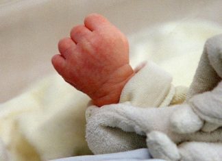 Natalité : Le taux au Maroc chute à 2,21 enfants