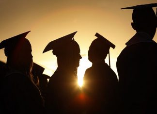 Excellence scolaire : Le Groupe Label Vie lance son Prix