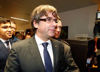 Catalogne : l’Espagne demande un mandat d’arrêt européen contre Carles Puigdemont