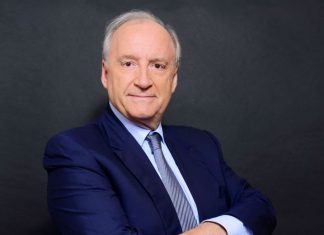 Fait marquant : Hubert Védrine chez Attijariwafa bank