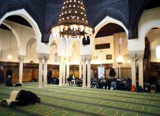 France : Le Maroc 1er financeur des mosquées