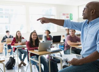 Enseignement : Le Maroc va reformer ses profs