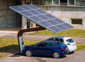 Véhicules électriques : Installation de la 1ère ombrière de recharge à l’énergie solaire ‘‘Made in Morocco’’