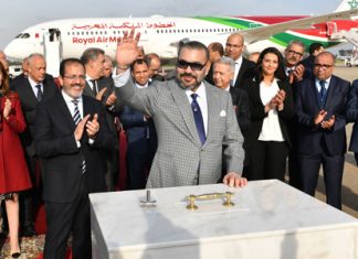 Aérien : Le Roi pose la 1ère pierre d’un nouveau terminal à l’aéroport de Rabat-Salé et lance le dernier Dreamliner