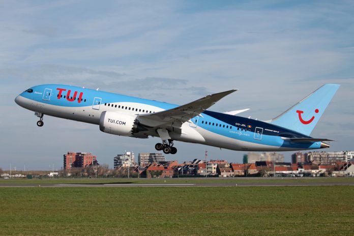 TUI fly