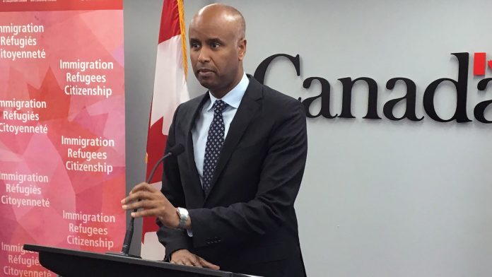 La Citation Du Jour Par Ahmed Hussen Ministre Canadien De L Immigration Des Refugies Et De La Citoyennete Infomediaire