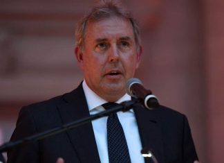 USA : L’Ambassadeur Britannique jette l’éponge
