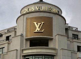 Luxe : LVMH rachète Tiffany pour 14,7 milliards d’euros