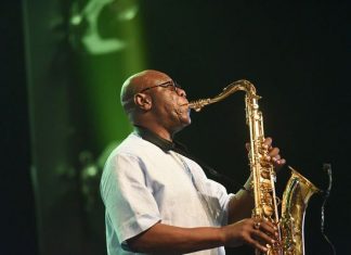 Covid-19 : Décès du saxophoniste Manu Dibango des suites du Covid-19
