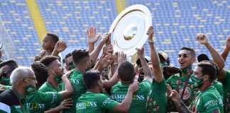 Remise au Raja de Casablanca du Trophée de champion de la Botola