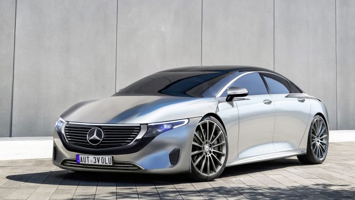 Mercedes-Benzs-Production-EQS-Electric-Flagship-side