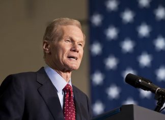 Biden nomme un nouveau patron à la tête de la NASA