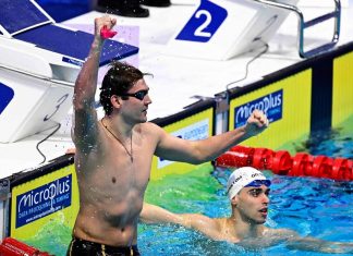 Natation : Kolesnikov devient le 1er homme à nager le 50m dos en moins de 24 secondes