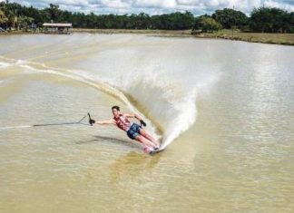 Un marocain vice-champion des masters mondiaux de ski nautique