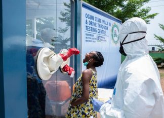 Plus de 9,78 millions de cas de Covid confirmés en Afrique