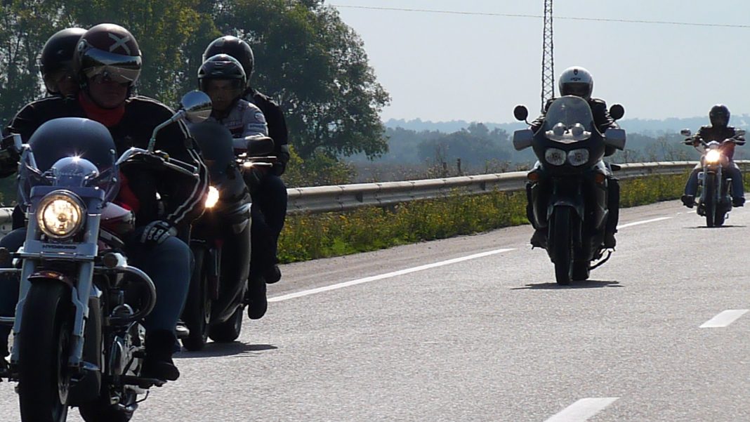 motards