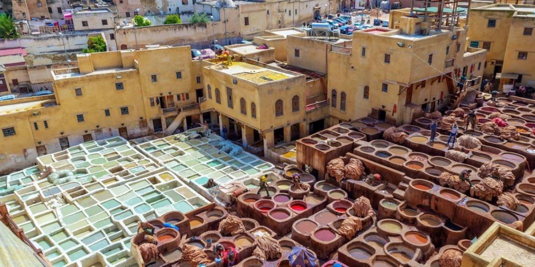Fès