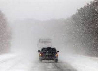 Averses orageuses, chutes de neige et fortes rafales de vent prévues lundi et mardi
