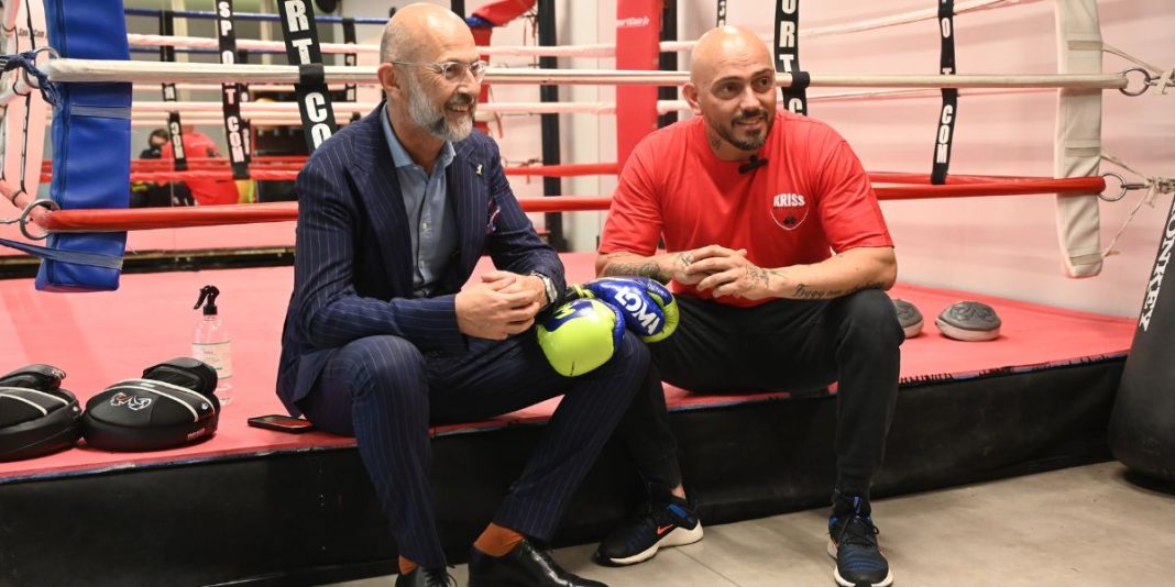 Lila Fitness Boxe