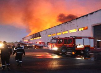 Casablanca. Incendie dans un entrepôt à Aïn Sebaâ