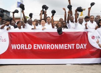 LG poursuit son engagement contre la pollution plastique