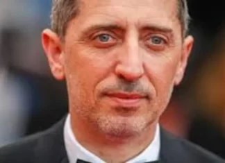 Séisme d’Al Haouz: Gad Elmaleh lance un appel aux dons