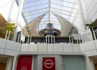 Véhicules électriques: Nissan passe à la vitesse supérieure en Europe