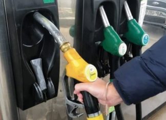 Carburants: les prix à la pompe repartent à la hausse