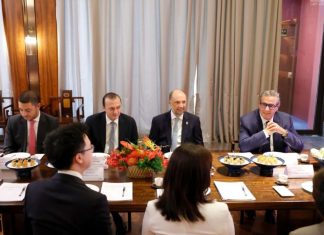 Textile : le Chinois Sunrise investira plus de 4 milliards de DH au Maroc