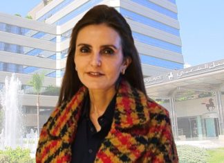 Naziha Belkeziz, première femme à la tête du groupe BCP