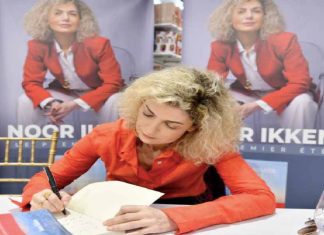 Succès éclatant pour la signature du roman « Le Premier Été » chez Virgin Megastore Rabat