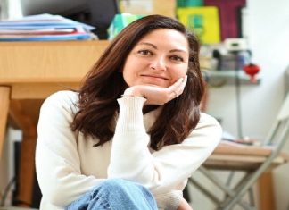 Académie Française: la Marocaine Zineb Mekouar primée