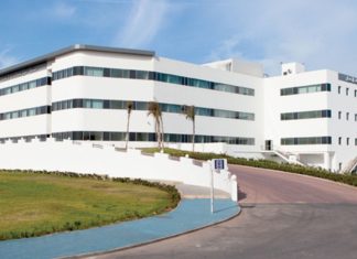 Casablanca: la FM6SS réussit sa première intervention chirurgicale viscérale assistée par robot