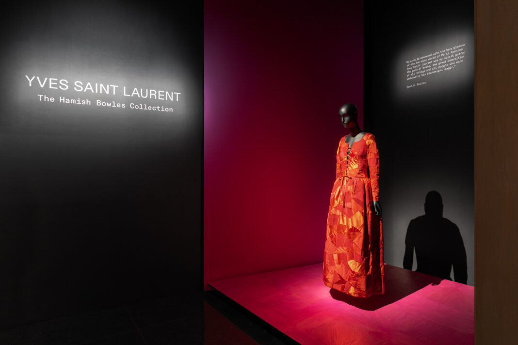 YVES SAINT LAURENT