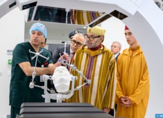 Sa Majesté le Roi inaugure le Complexe Hospitalo-Universitaire International Mohammed VI de Rabat