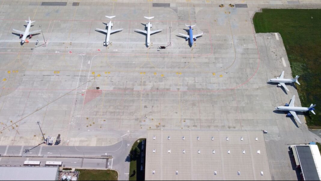 BAD-Aeroport-F