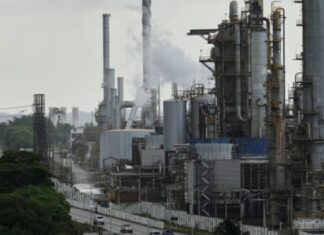 Venezuela : Trump annonce 100 milliards de dollars d’investissements pétroliers américains