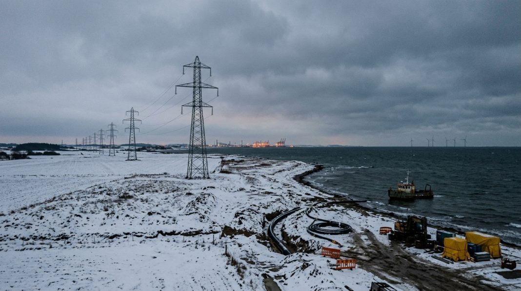 Power_grid_landscape_at_dusk_202605081335