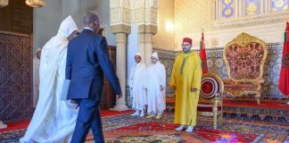 Sa Majesté le Roi reçoit à Rabat plusieurs ambassadeurs étrangers