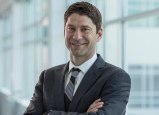Schneider renforce sa gouvernance avec l’arrivée d’Austin Ramirez à son conseil d’administration