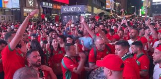 Mondial 2026 : Times Square vibre aux couleurs du Maroc après l’exploit des Lions