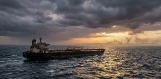 Pétrole : le Brent atteint les 100 dollars avec l’extension du conflit en mer Rouge