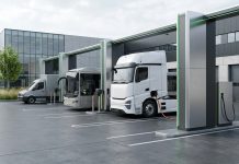 i-charging lance MAX, une plateforme de recharge pouvant atteindre 1,6 MW